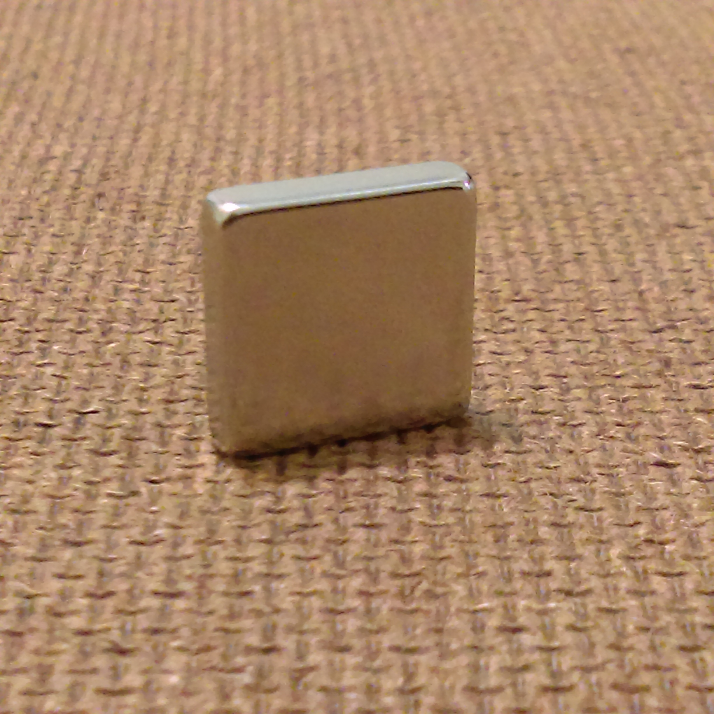 20 N45 Neodymium 1/4 x 1/4 x 1/8 inches Block/Bar Magnet. 
